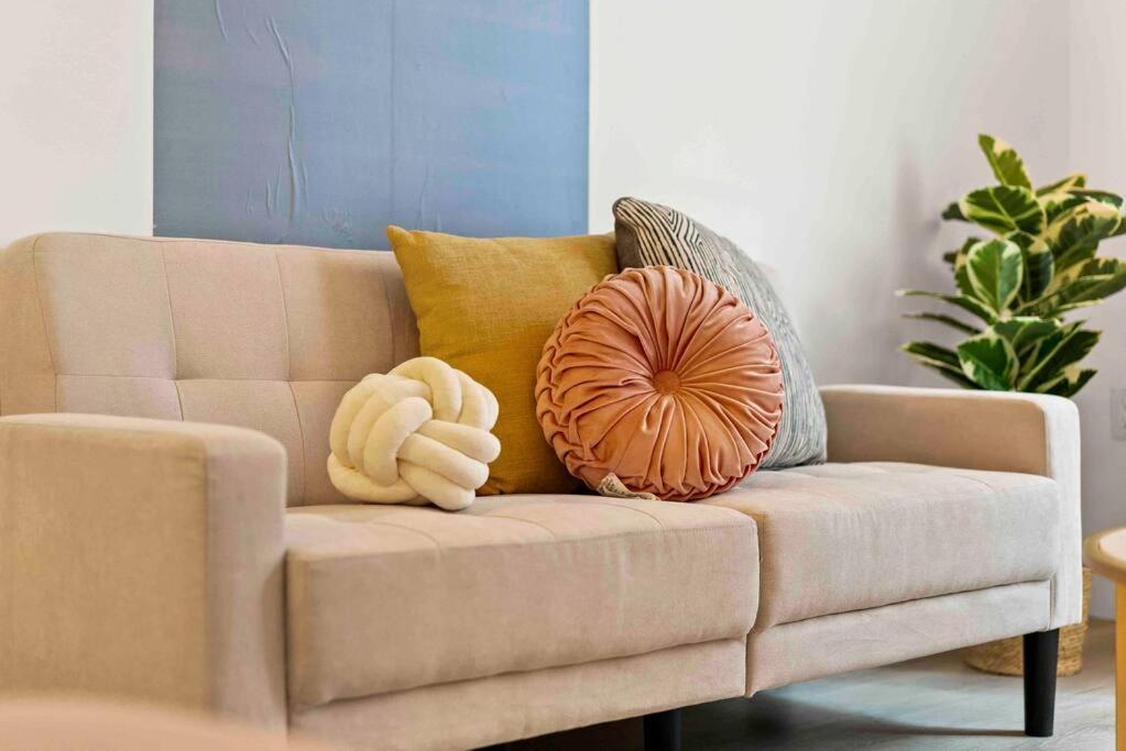 Contemporary Luxury Br, Ewr Airpt, Nyc, Free Pkng, Prudential Cntr, American Dream Mall